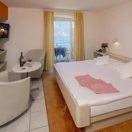 Ronco Hotel 3*